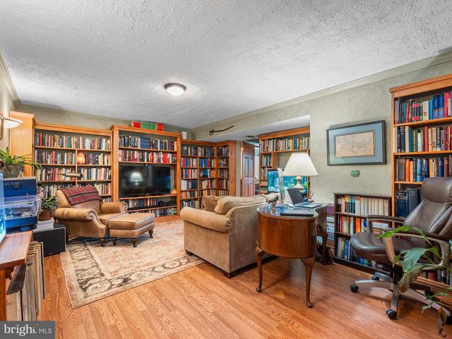 1123 NEPTUNE PL, Annapolis, MD 21409