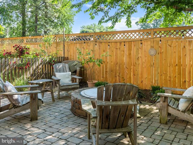 1123 NEPTUNE PL, Annapolis, MD 21409