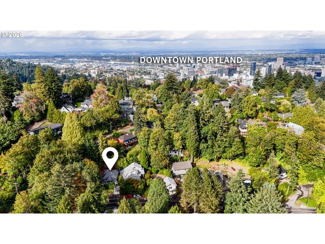 1617 Sw BROADWAY Dr, Portland, OR 97201