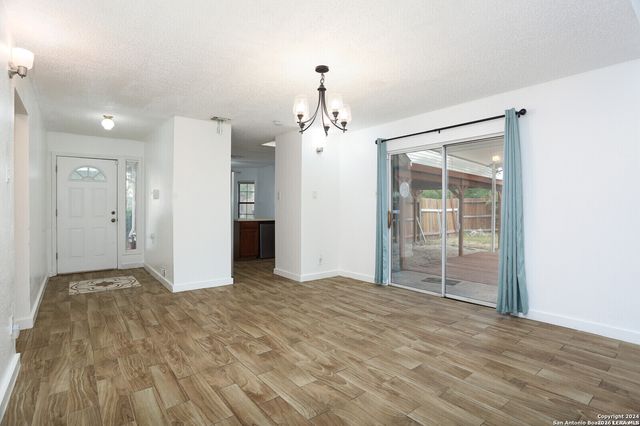 7068 Beech Trail, San Antonio, TX 78244