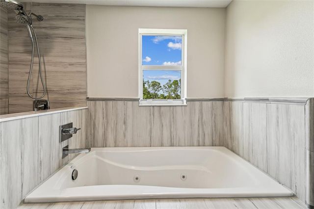 6707 JOSIE DRIVE, Seffner, FL 33584