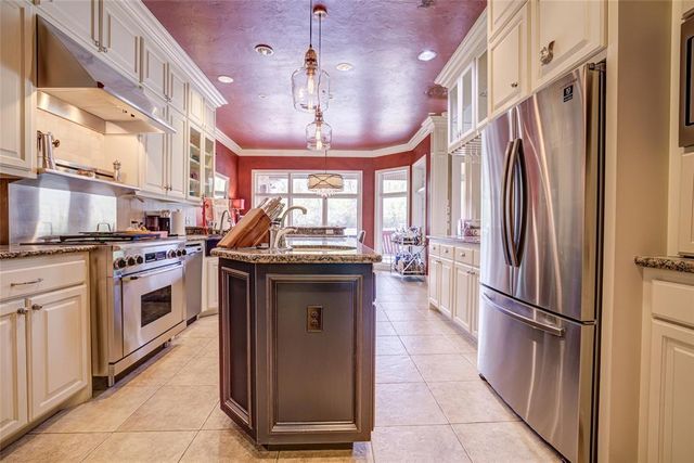 6812 SW 128th Street, Oklahoma City, OK 73173