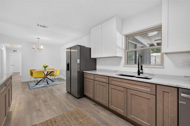 577 PARKDALE COURT, Deland, FL 32724