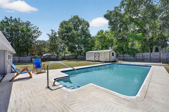 577 PARKDALE COURT, Deland, FL 32724