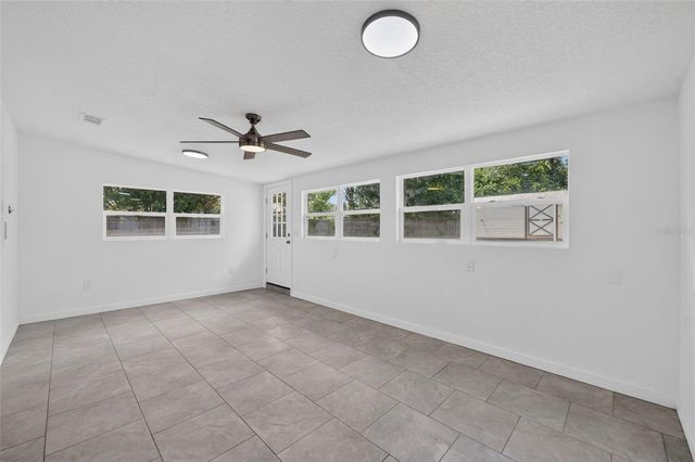577 PARKDALE COURT, Deland, FL 32724