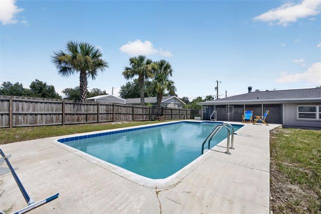 577 PARKDALE COURT, Deland, FL 32724