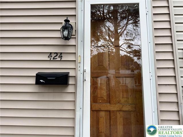 424 Milton Street, Bethlehem City, PA 18018