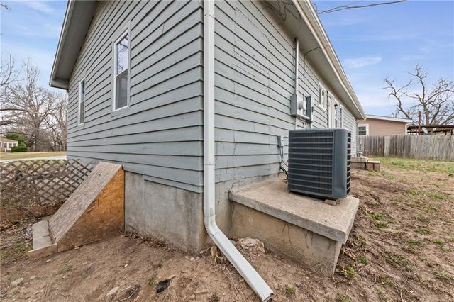 7509 E 85TH Street, Kansas City, MO 64138