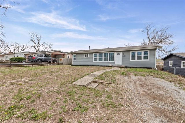 7509 E 85TH Street, Kansas City, MO 64138