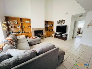1301 Conway Drive A, San Marcos, TX 78666