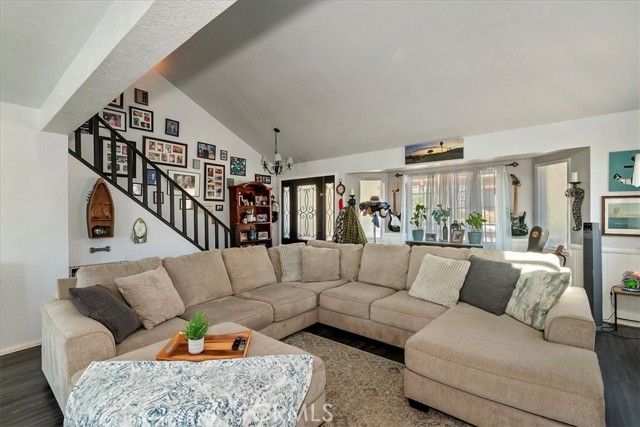 1211 Yosemite, Lake Arrowhead, CA 92352