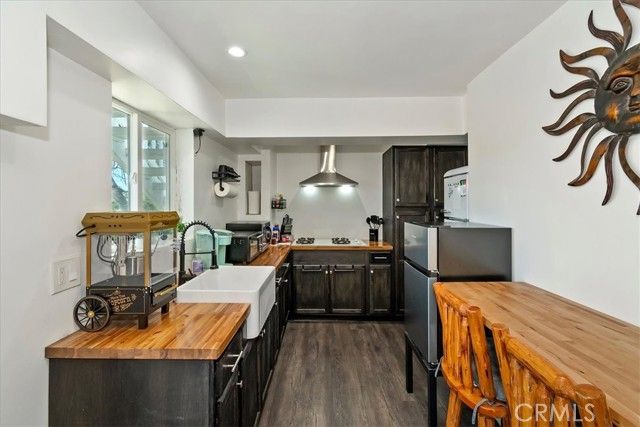 1211 Yosemite, Lake Arrowhead, CA 92352