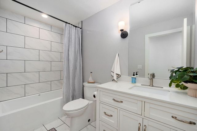 2800 West Oak Run, Ozark, MO 65721