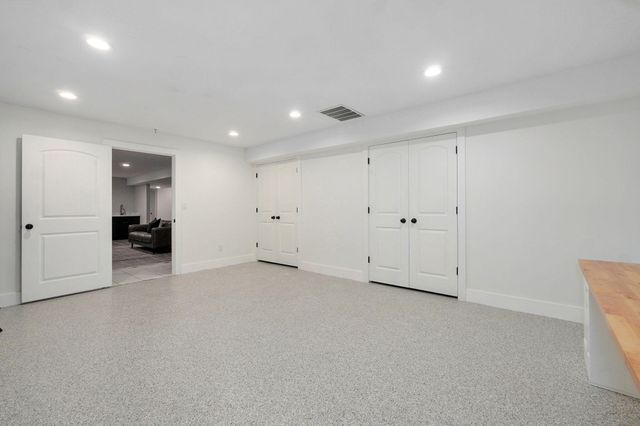 2800 West Oak Run, Ozark, MO 65721