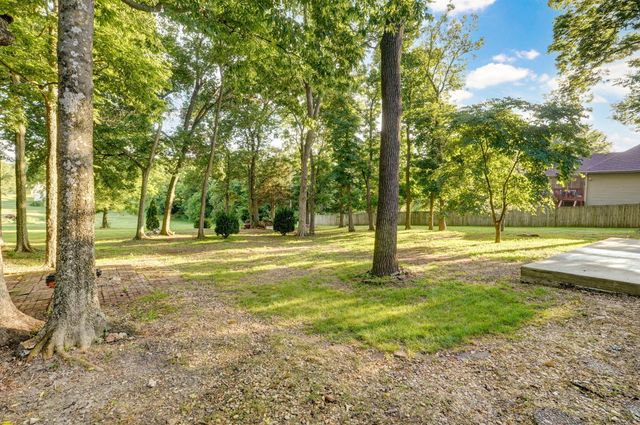 2800 West Oak Run, Ozark, MO 65721