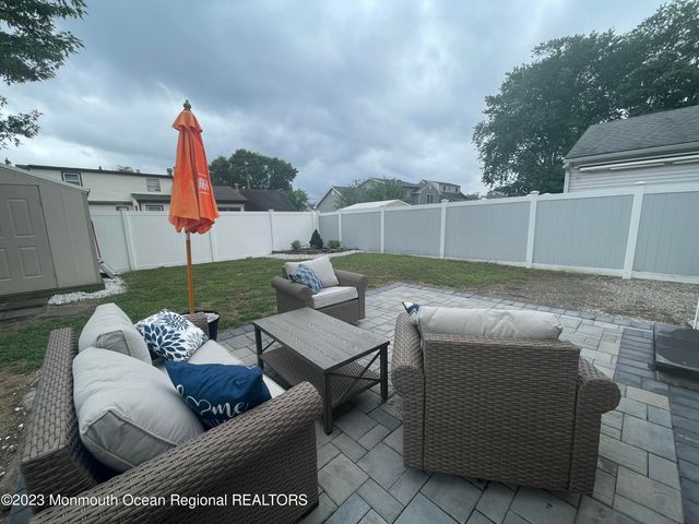3136 Hiawatha Avenue, Point Pleasant, NJ 08742