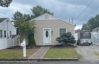 3136 Hiawatha Avenue, Point Pleasant, NJ 08742