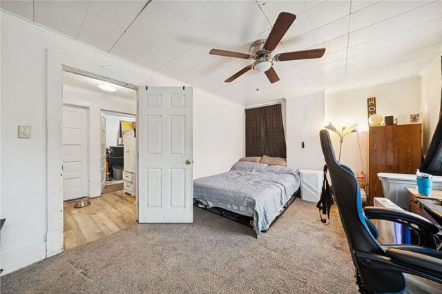 632 Penn Ave, Midland Boro, PA 15059