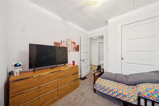 632 Penn Ave, Midland Boro, PA 15059