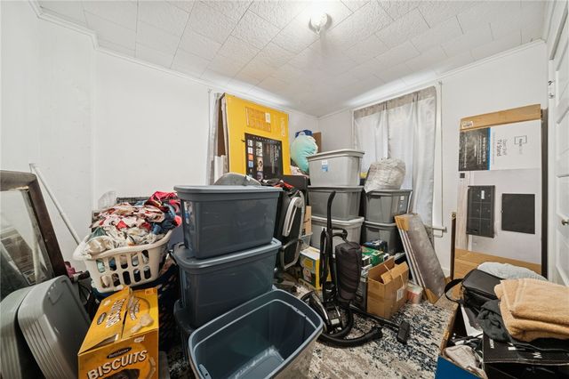 632 Penn Ave, Midland Boro, PA 15059