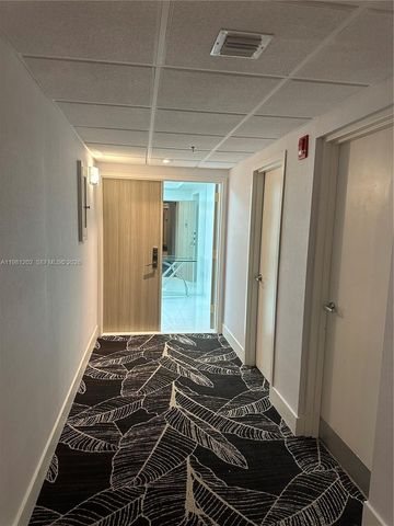 9350 W Bay Harbor Dr 5C, Bay Harbor Islands, FL 33154