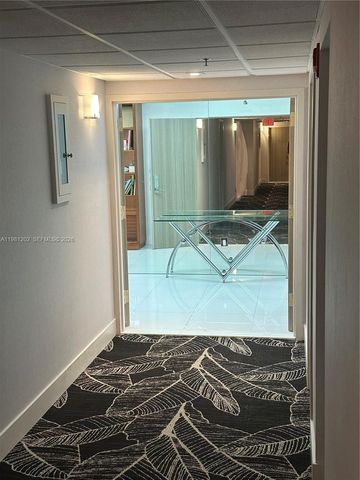 9350 W Bay Harbor Dr 5C, Bay Harbor Islands, FL 33154