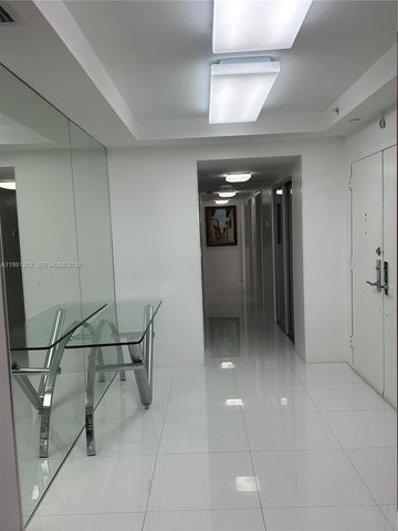 9350 W Bay Harbor Dr 5C, Bay Harbor Islands, FL 33154