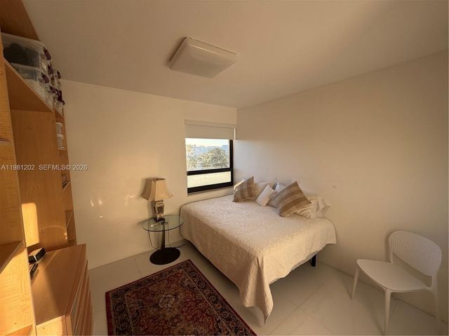 9350 W Bay Harbor Dr 5C, Bay Harbor Islands, FL 33154