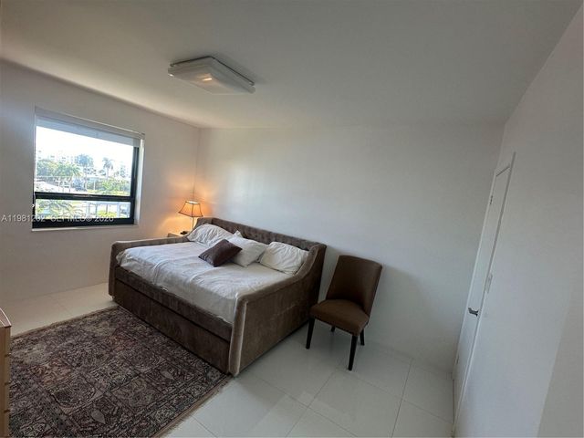 9350 W Bay Harbor Dr 5C, Bay Harbor Islands, FL 33154