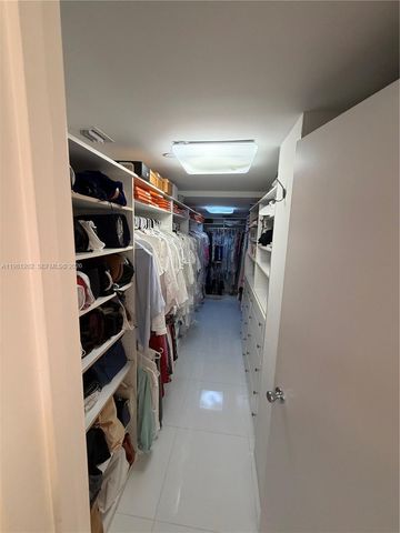 9350 W Bay Harbor Dr 5C, Bay Harbor Islands, FL 33154