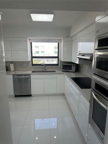 9350 W Bay Harbor Dr 5C, Bay Harbor Islands, FL 33154