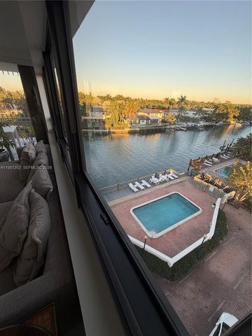 9350 W Bay Harbor Dr 5C, Bay Harbor Islands, FL 33154