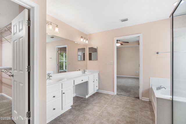 6486 YELLOW LEAF Court, Jacksonville, FL 32258