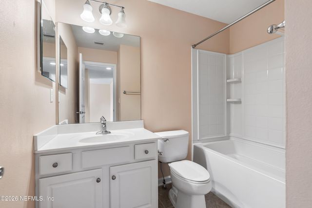6486 YELLOW LEAF Court, Jacksonville, FL 32258