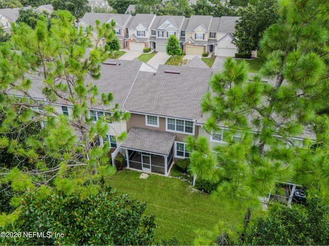 6486 YELLOW LEAF Court, Jacksonville, FL 32258