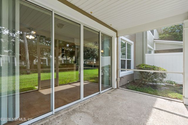 6486 YELLOW LEAF Court, Jacksonville, FL 32258