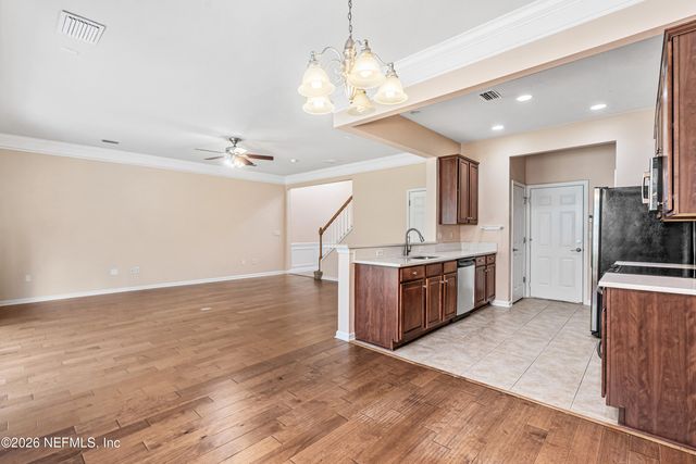 6486 YELLOW LEAF Court, Jacksonville, FL 32258
