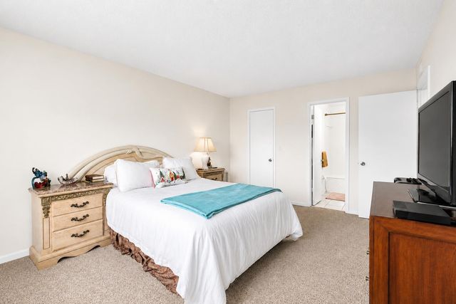 6507 Winfield Boulevard 211ac, Margate, FL 33063