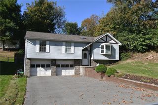 528 Forrest Avenue, Chartiers, PA 15342