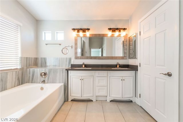 1583 Comfort Hills Street, Henderson, NV 89014
