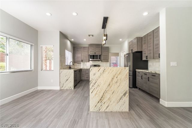 1583 Comfort Hills Street, Henderson, NV 89014