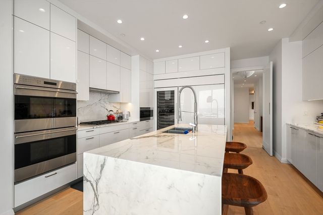 1 Franklin Street 4802, Boston, MA 02110