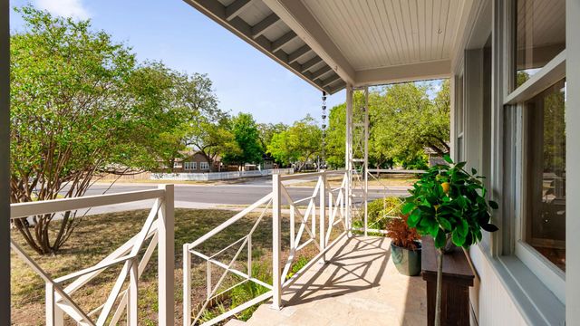 5807 Woodview Ave, Austin, TX 78756