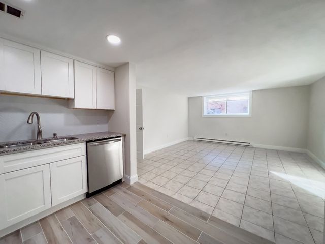 592 American Legion Highway 3, Boston, MA 02131