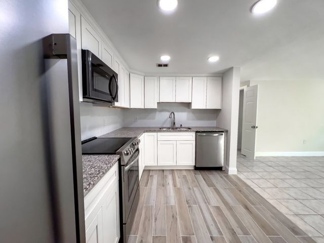 592 American Legion Highway 3, Boston, MA 02131