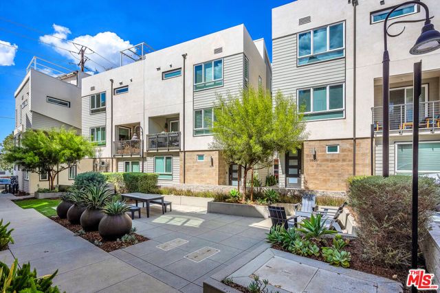 5605 E Alloway Court, Los Angeles, CA 90042