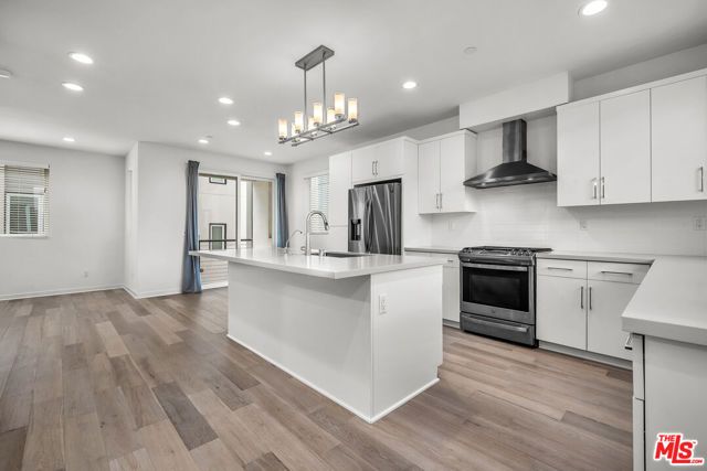 5605 E Alloway Court, Los Angeles, CA 90042