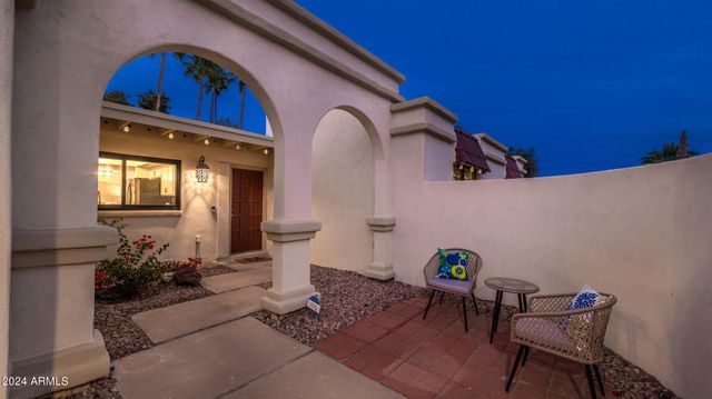 4114 E DESERT COVE Avenue, Phoenix, AZ 85028
