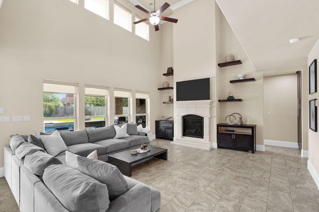 2618 Lazy Vine Lane, Missouri City, TX 77459