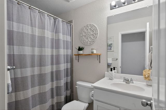 960 Brown Thrasher, San Antonio, TX 78253